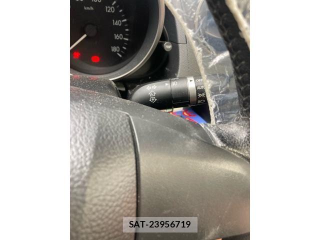 Mazda PREMACY 2011-09 7727253-18