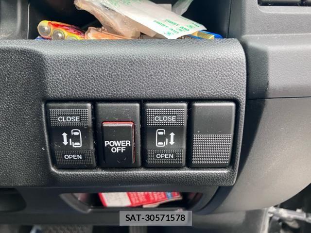 Mazda PREMACY 2013-09 7878797-17