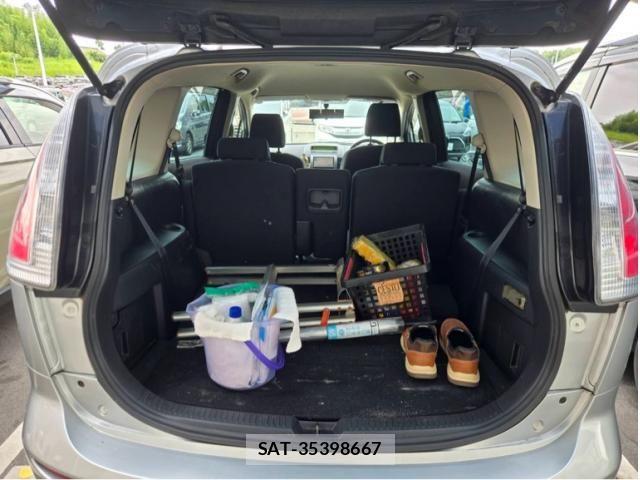 Mazda PREMACY 2008-11 7878804-12