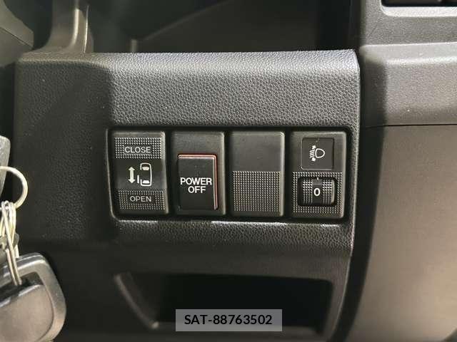 Mazda PREMACY 2013-03 7963287-12