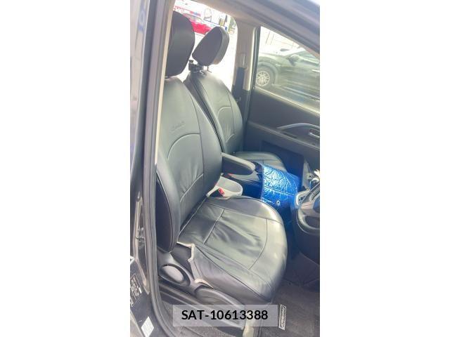 Mazda PREMACY 2012-04 8037628-18