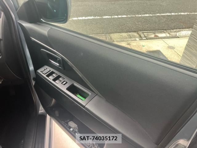 Mazda PREMACY 2012-03 8037627-10