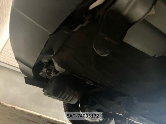 Mazda PREMACY 2012-03 8037627-8