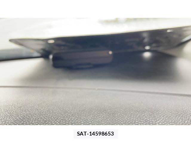 Mazda PREMACY 2014-02 8037629-15