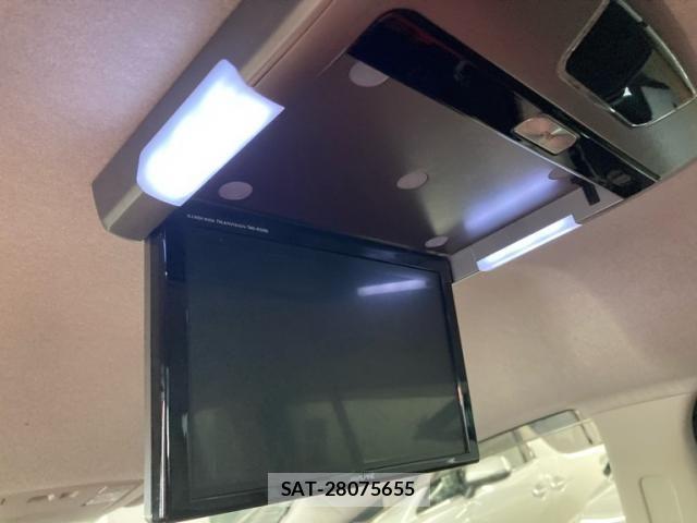 Mazda PREMACY 2014-06 8075132-19