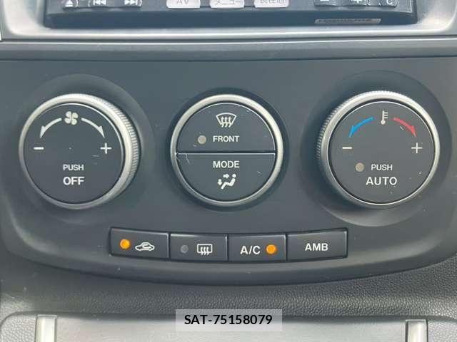 Mazda PREMACY 2013-04 8075134-29