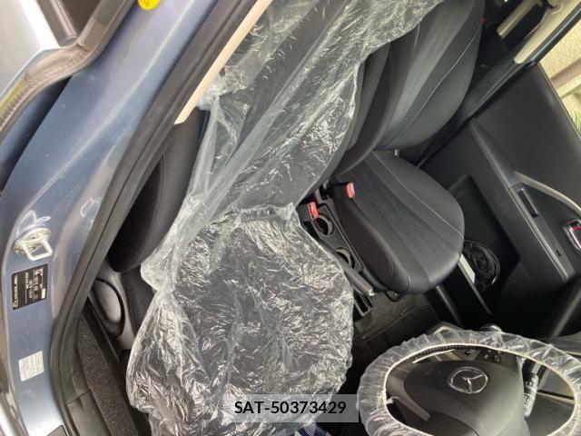 Mazda PREMACY 2011-11 8101224-9