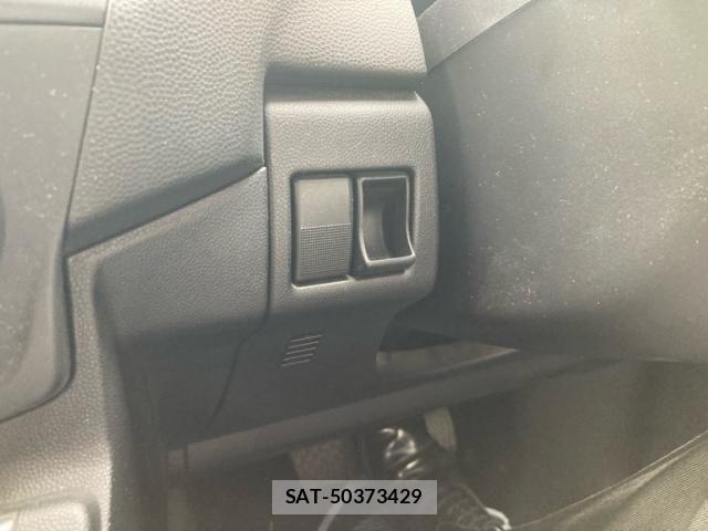 Mazda PREMACY 2011-11 8101224-15