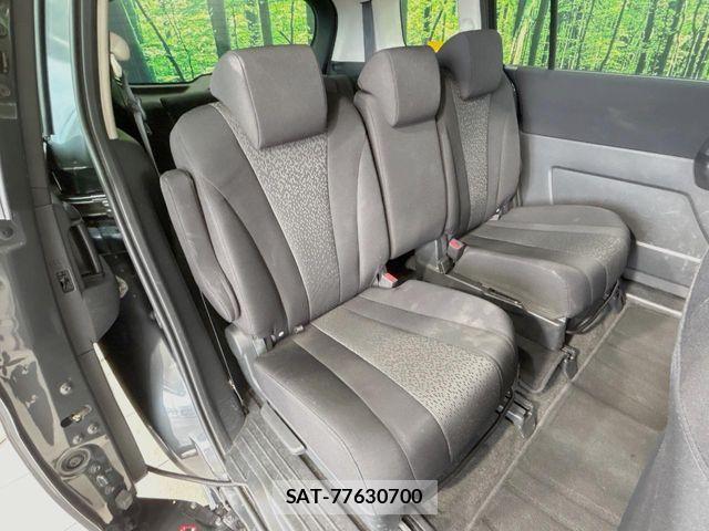Mazda PREMACY 2011-09 8101220-8