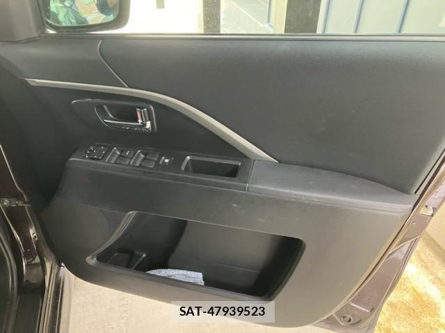 Mazda PREMACY 2013-09 8146420-23