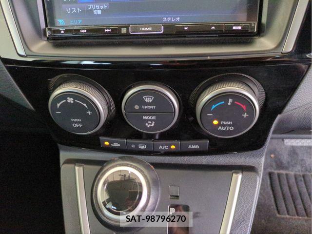 Mazda PREMACY 2013-11 8159014-9