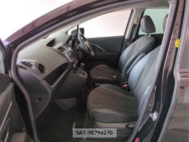 Mazda PREMACY 2013-11 8159014-3