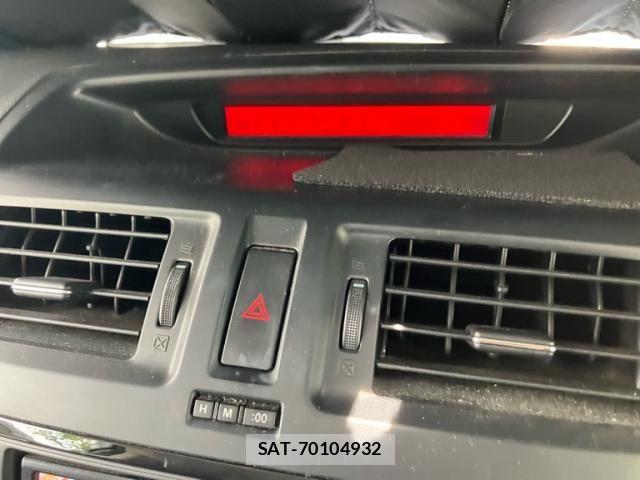 Mazda PREMACY 2013-08 8209563-20