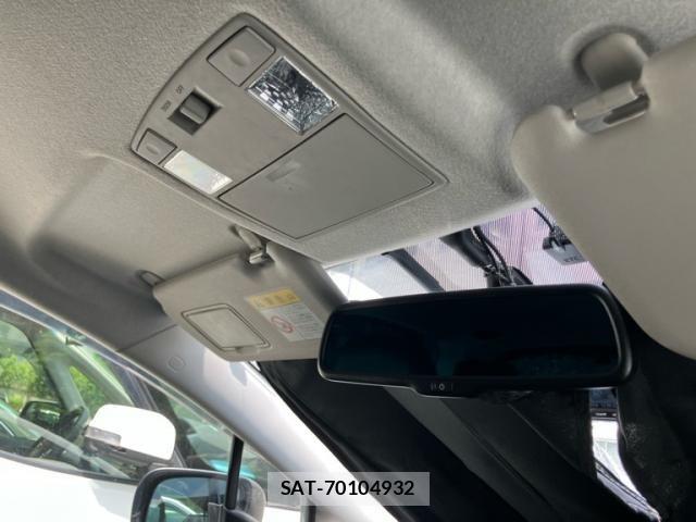 Mazda PREMACY 2013-08 8209563-24