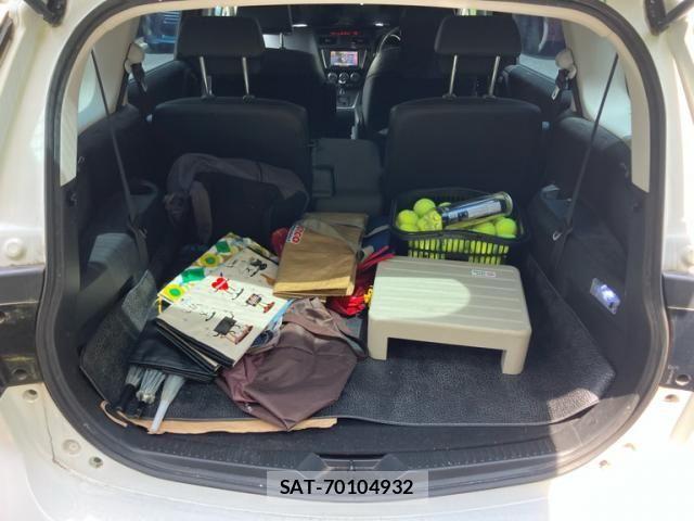 Mazda PREMACY 2013-08 8209563-25