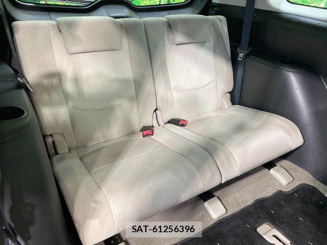 Mazda PREMACY 2007-09 8209564-8