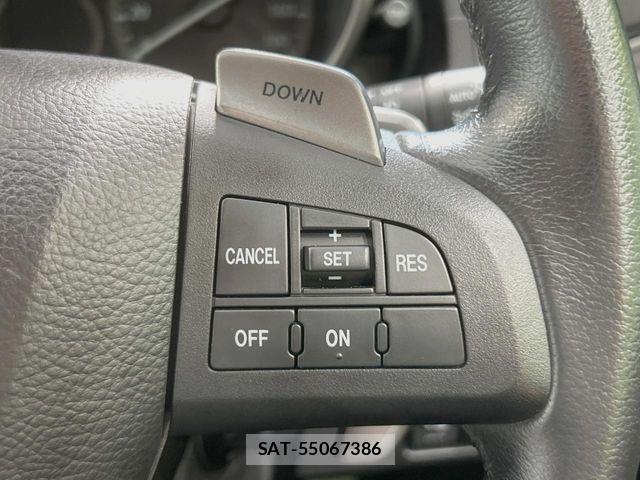 Mazda PREMACY 2015-08 8209562-5