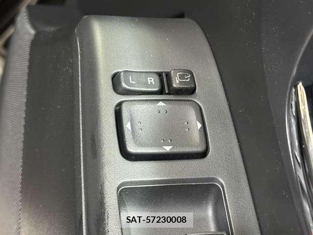 Mazda PREMACY 2015-02 8209560-14