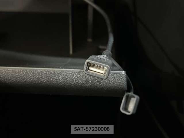 Mazda PREMACY 2015-02 8209560-25