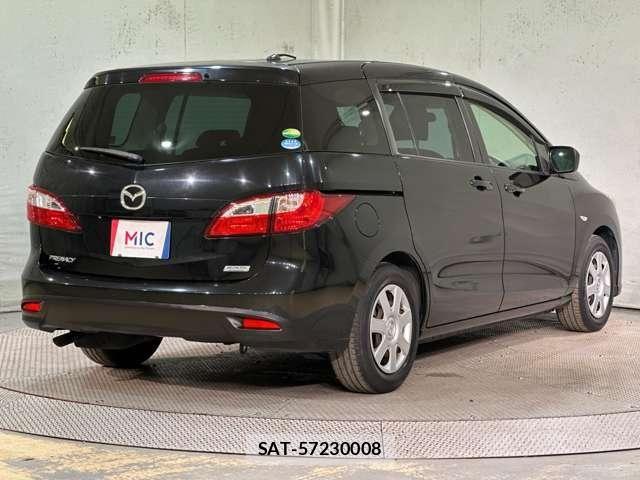 Mazda PREMACY 2015-02 8209560-4