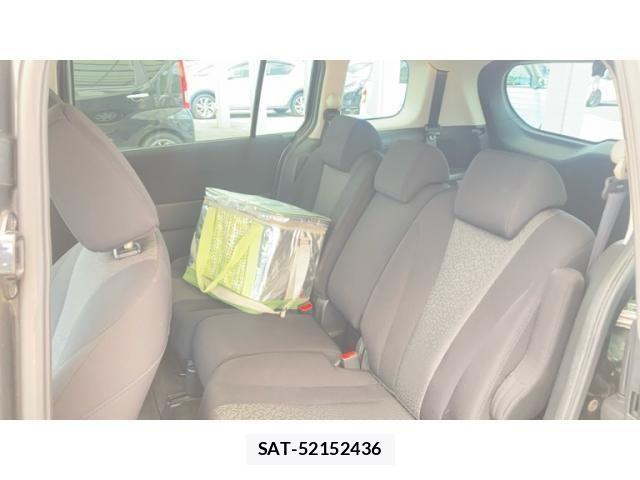 Mazda PREMACY 2012-04 8231312-9