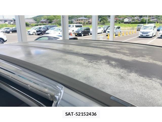 Mazda PREMACY 2012-04 8231312-6