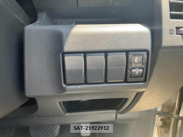 Mazda PREMACY 2005-09 8231311-11