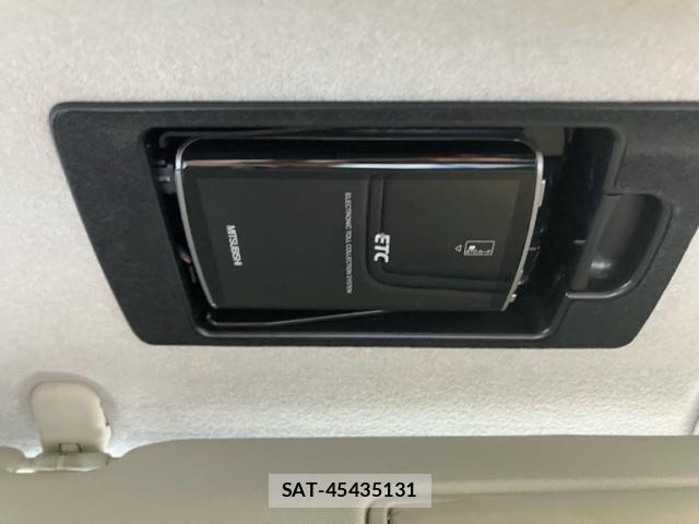 Mazda PREMACY 2011-09 8316408-18