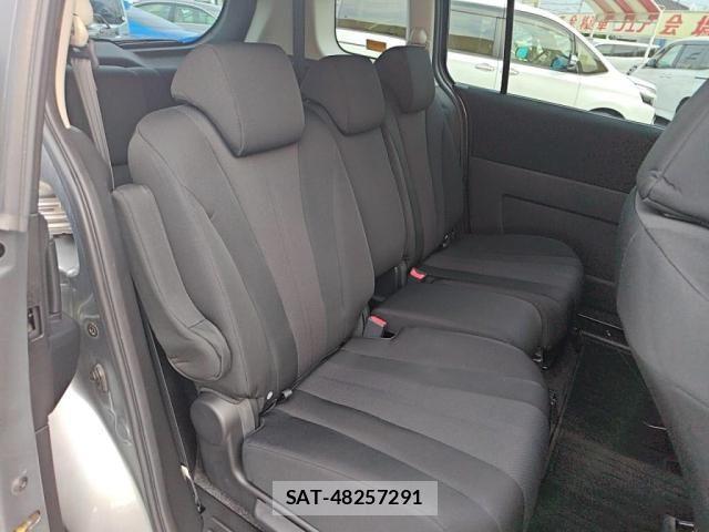 Mazda PREMACY 2013-05 8316402-20