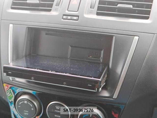 Mazda PREMACY 2013-05 8355343-14