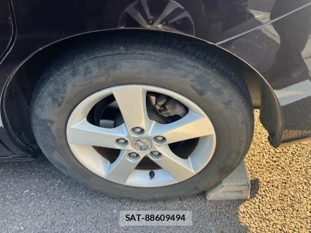 Mazda PREMACY 2014-08 8368122-9