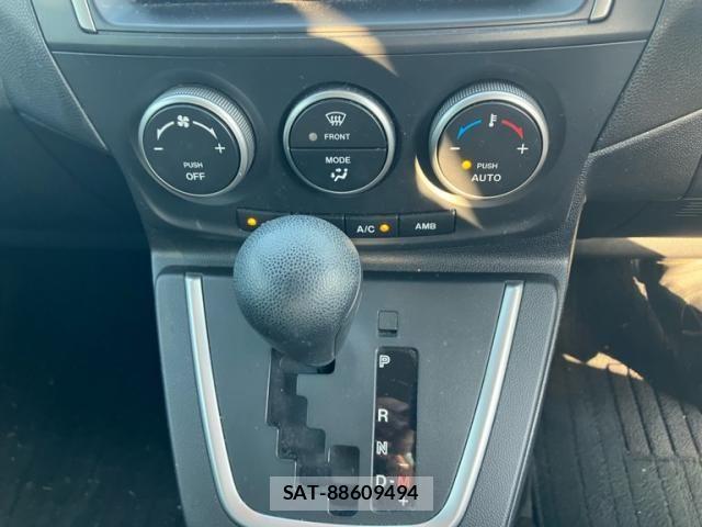 Mazda PREMACY 2014-08 8368122-22
