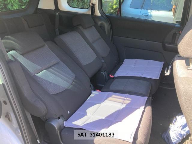 Mazda PREMACY 2009-11 8372056-9