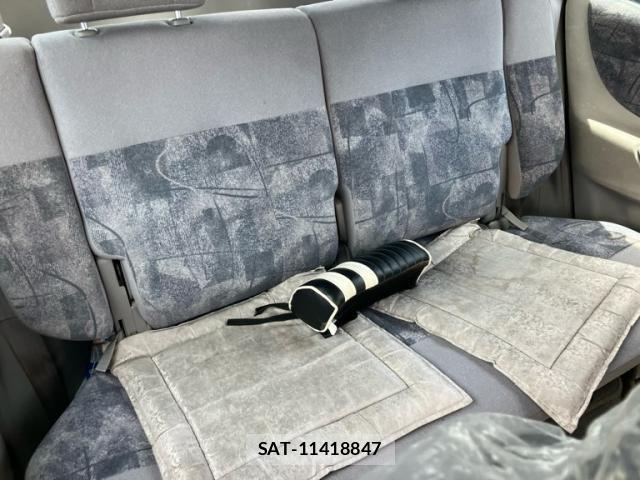 Mazda PREMACY 2000-01 8414400-17