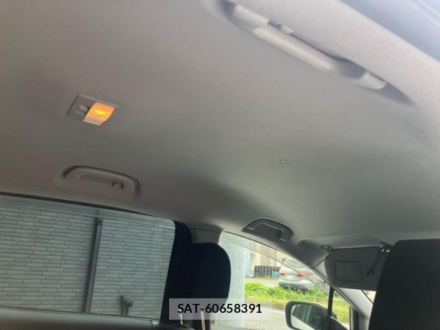 Mazda PREMACY 2006-02 8414399-16