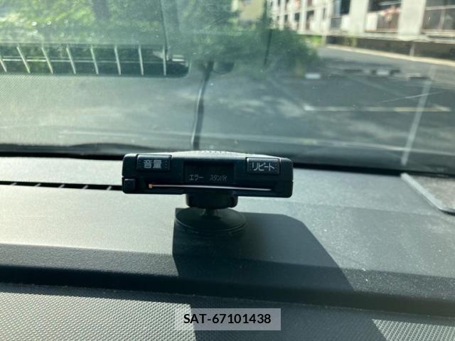 Mazda PREMACY 2010-03 8414402-17