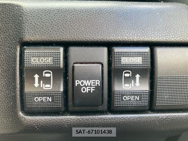 Mazda PREMACY 2010-03 8414402-21