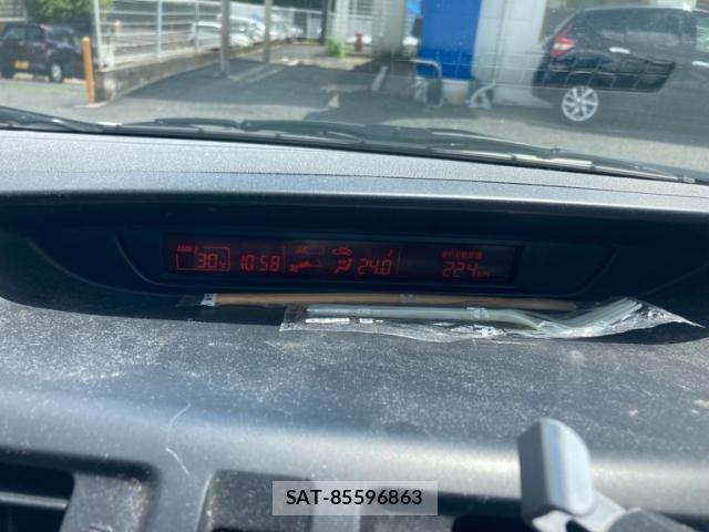 Mazda PREMACY 2015-09 8414398-20