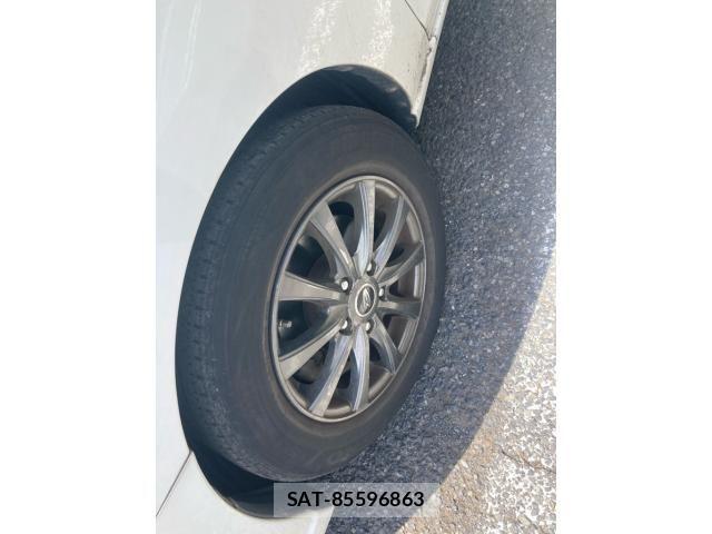 Mazda PREMACY 2015-09 8414398-3