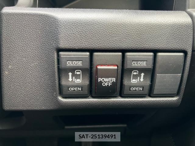 Mazda PREMACY 2011-11 8458199-15