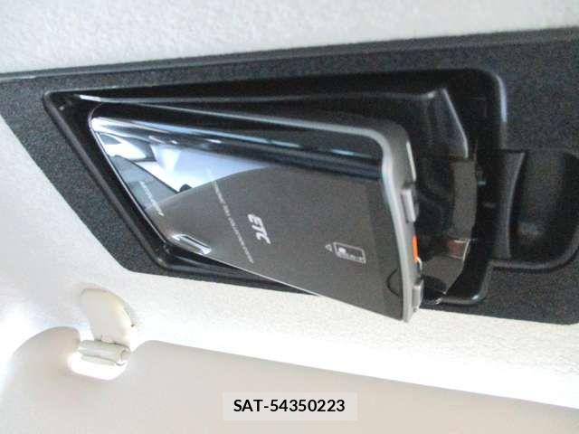Mazda PREMACY 2013-06 8526600-17
