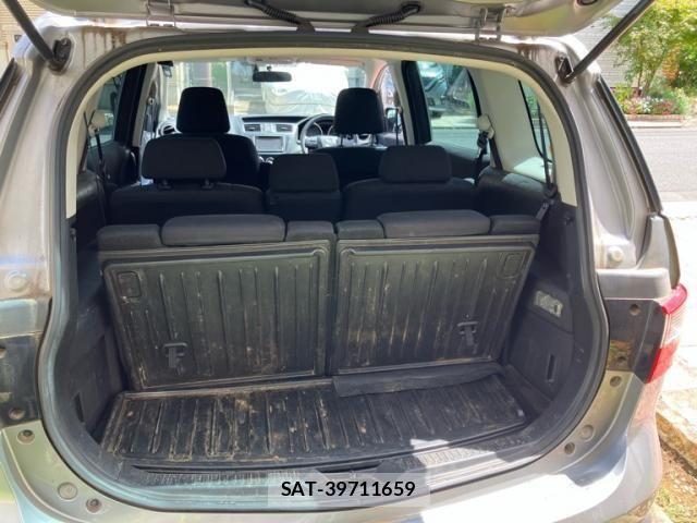 Mazda PREMACY 2011-06 8526599-5