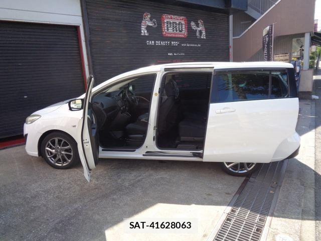 Mazda PREMACY 2013-11 8563187-19