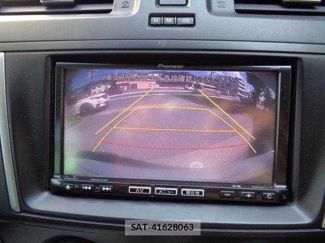 Mazda PREMACY 2013-11 8563187-25