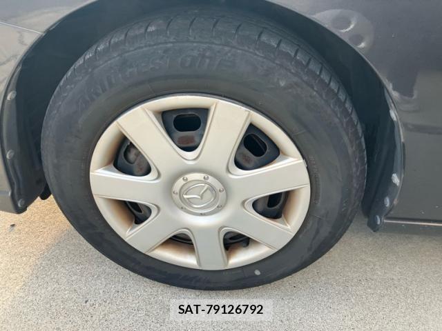 Mazda PREMACY 2017-12 8563188-8