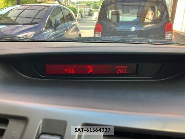 Mazda PREMACY 2013-09 8563189-16