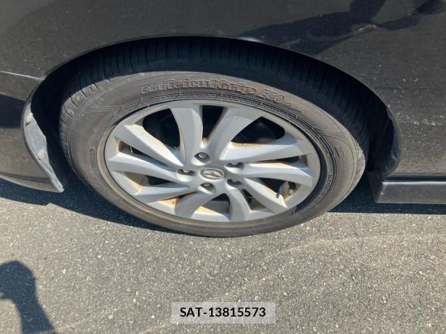 Mazda PREMACY 2011-09 8563190-8