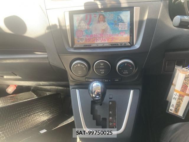 Mazda PREMACY 2012-06 8660980-17