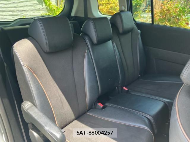 Mazda PREMACY 2014-03 8745225-14