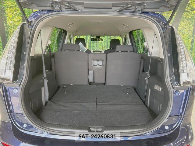 Mazda PREMACY 2009-09 8781636-9